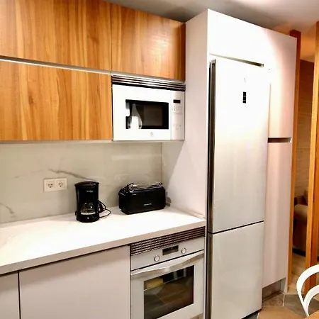 Calle Buenavista 1, Esquina Boulevar Timon. * 莫罗德哈布雷